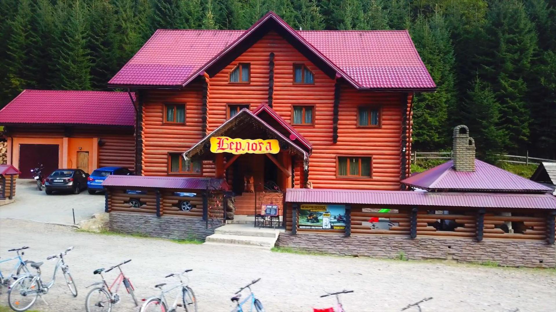 Hotel Berloga-Sinevir Synevyrsʼka Polyana Esterno foto